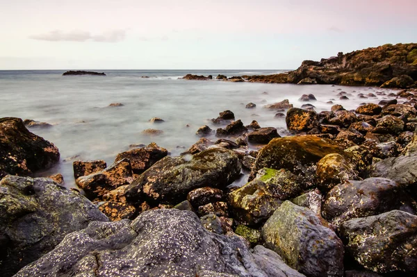 Sahilde Gün Batımı Güzel Dijital Fotoğraf — Stok fotoğraf