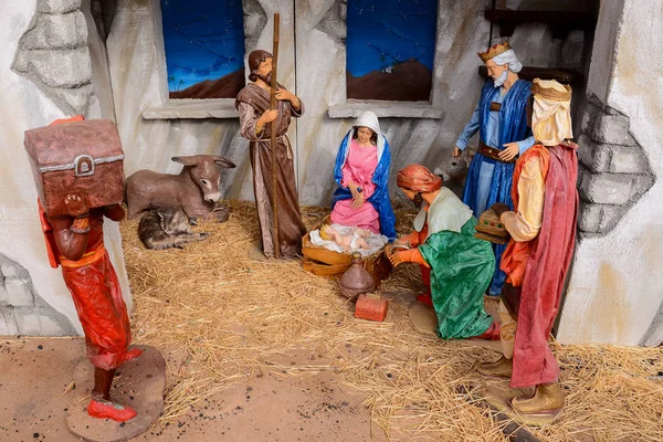 Kerststal Kerststal Met Baby Jezus Maria Jozef — Stockfoto