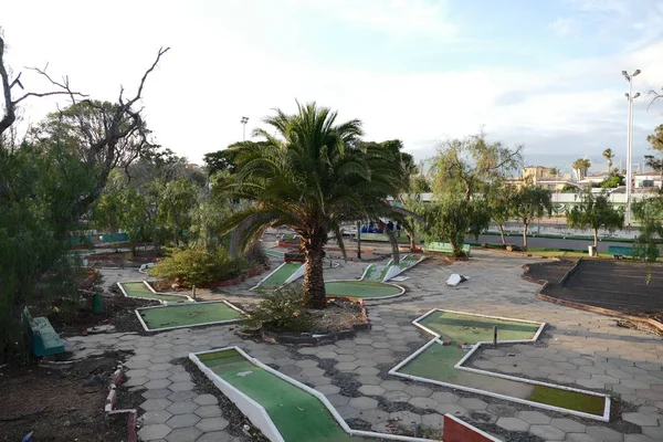 Foto Foto Imagen Resort Abandonado Ruina Mini Golf Las Galletas — Foto de Stock