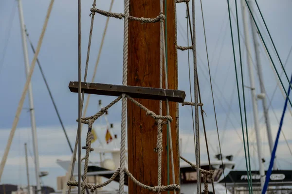 Houten Zeilboot Blauwe Middellandse Zee Details Van Een Klassiek Mooi — Stockfoto