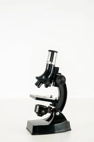 Viejo Juguete Microscopio Científico Aislado Blanco — Foto de Stock