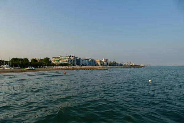Spiaggia Del Lido Jesolo Mare Adriatico Una Bellissima Giornata Estiva — Foto Stock