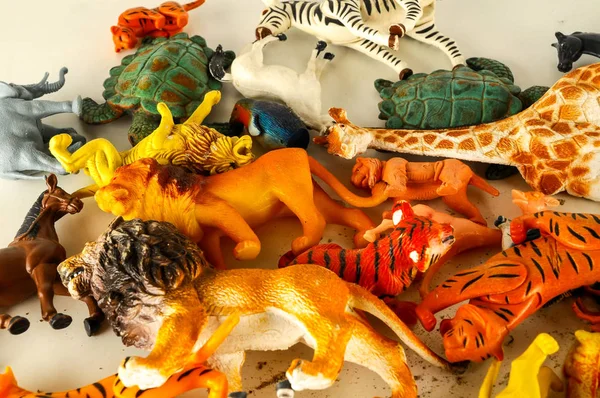 Gros Plan Animal Plastique Objet Sur Fond Blanc — Photo