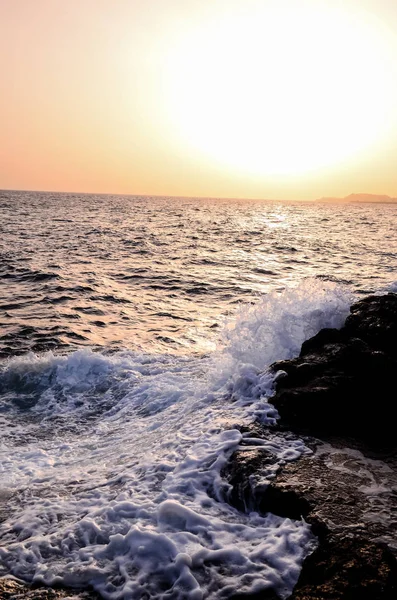 Strong Waves Crashing Vulcanic Coast Tenerife Canary Islands — Stock fotografie