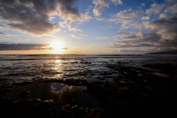 海に沈む太陽の写真 — ストック写真