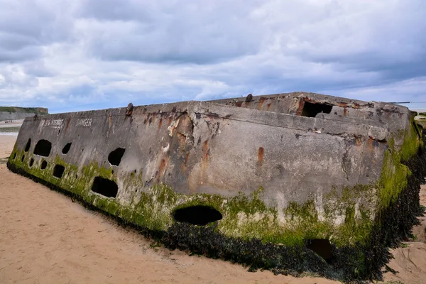 Arromanches Bains Pláž Pozůstatky Přístavu Mulberry Normandii Francie Evropa — Stock fotografie