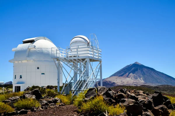 Spanyolországi Tenerifében Található Teide Csillagászati Obszervatórium Teleszkópjai — Stock Fotó