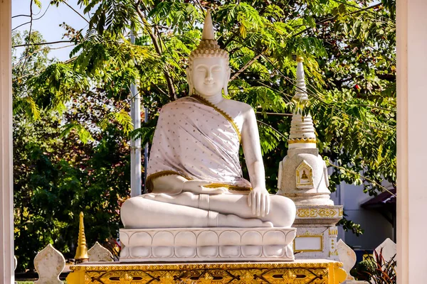 Statue De Bouddha En Thailande Photo Numerique Comme Arriere Plan Oriental Thailandais Stock Photo Statue De Bouddha En Thailande Photo Numerique Comme Arriere Plan Oriental Thailandais Stock Photo