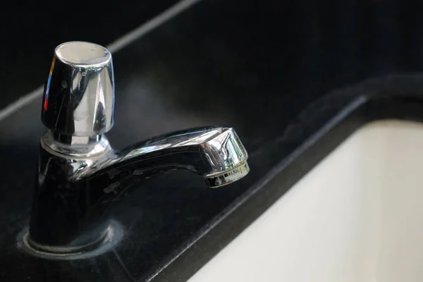 Faucets Modern Sinks — Stock Photo, Image