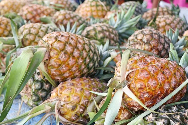 Ananas Straat Eten — Stockfoto