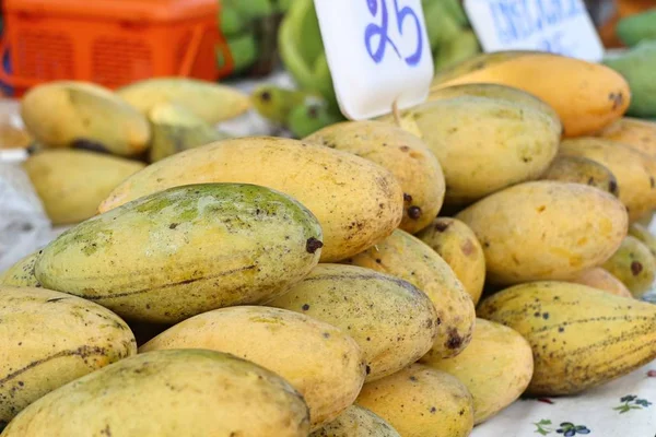 Rijpe Mango Straatvoedsel — Stockfoto