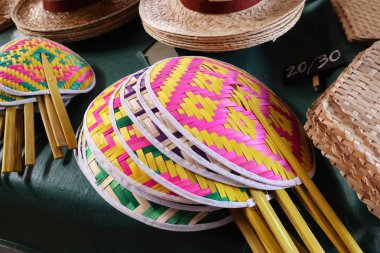 Bambu el yapımı örgü fan