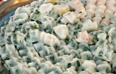 Kızarmış sarımsak chives hamur tatlısı