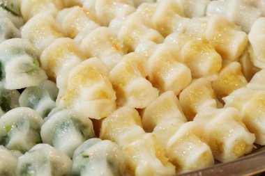 Kızarmış sarımsak chives hamur tatlısı