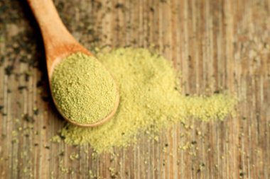 Kibrit yeşil çay tozu