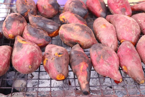 Rostad Yam Sötpotatis — Stockfoto