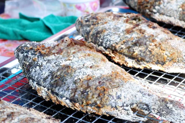 Риба Грилі Сіль Вуличній Їжі — стокове фото