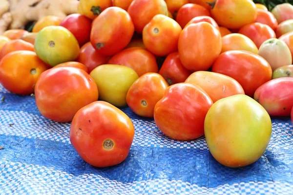 Verse Tomaten Markt — Stockfoto