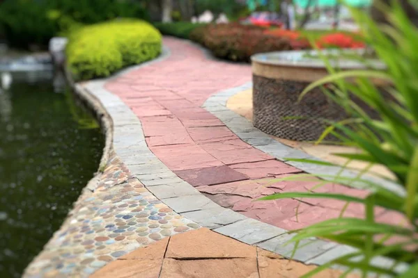 Walkway Garden — Stock Photo, Image