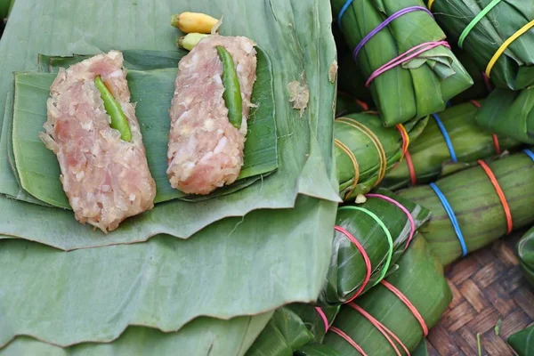 Fläsk Inlindad Bananblad — Stockfoto