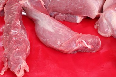 taze domuz eti pazarında