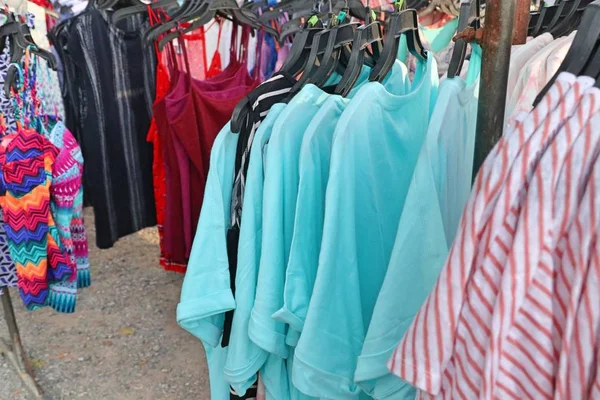 Loja Roupas Mercado — Fotografia de Stock