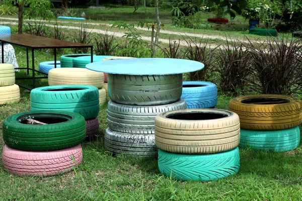 Decoration the old tire chairs