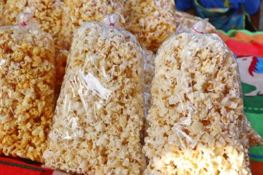 Patlamış mısır içinde belgili tanımlık çarşı