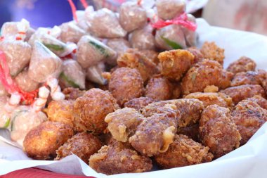 Fermente pork kızarmış pilav baharatlı ile