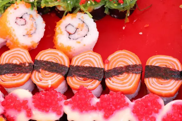 Chutné Sushi Pouliční Stánky Jídlem — Stock fotografie