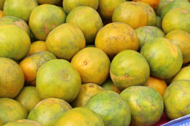 Turuncu meyve sokak gıda