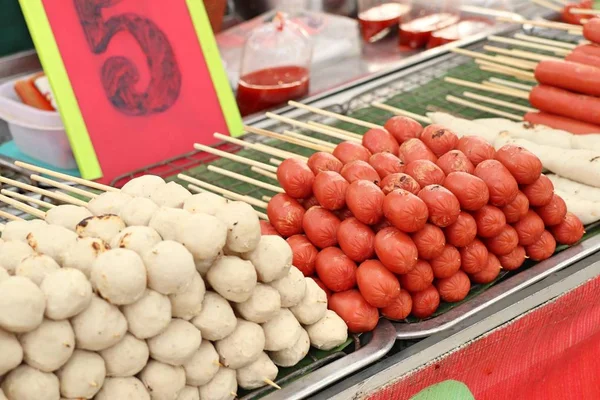 Salsiccia Alla Griglia Polpetta Street Food — Foto Stock