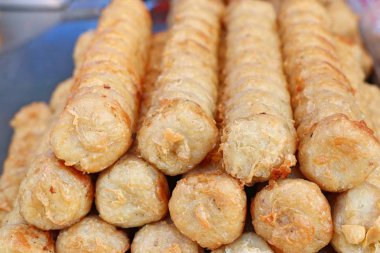 Derin kızarmış Yengeç rulo