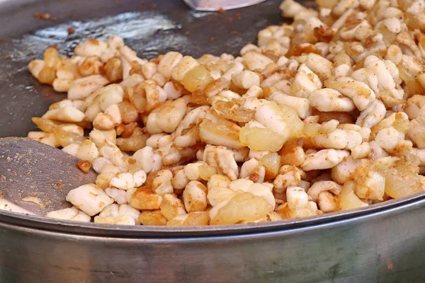 Gebratene Tintenfische Beim Streetfood — Stockfoto