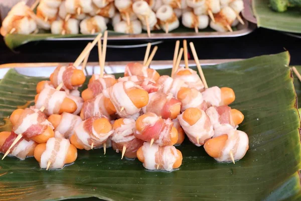 Salchicha Frita Con Tocino —  Fotos de Stock