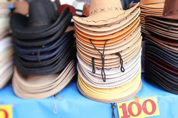 Sombrero Tejido Para Venta — Foto de Stock