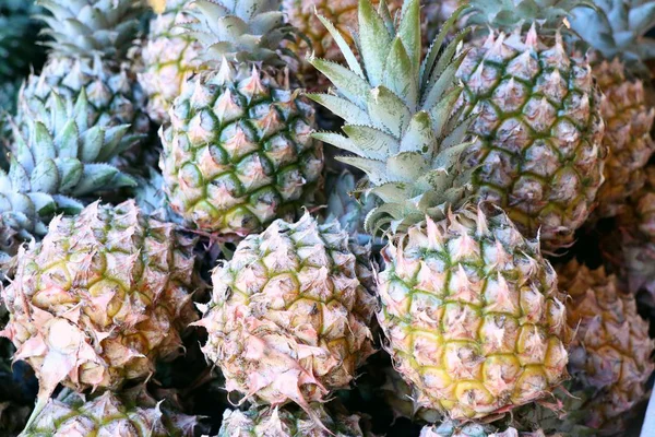 ananas sokak gıda