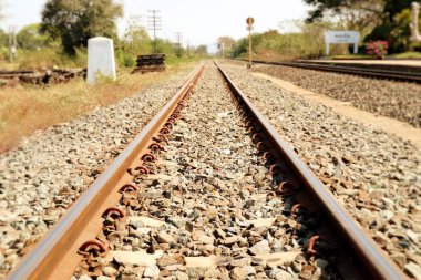 Tren İstasyonu ve tren