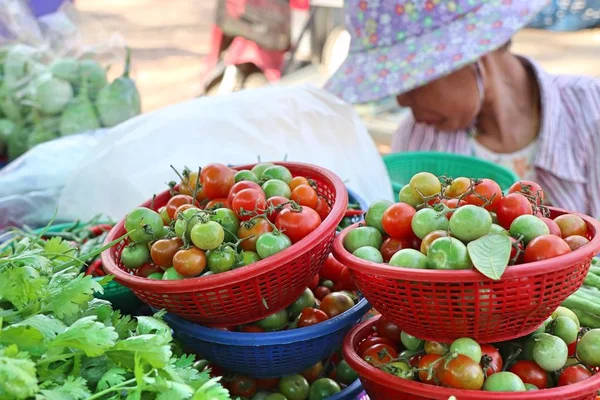 市场上的西红柿 — 图库照片