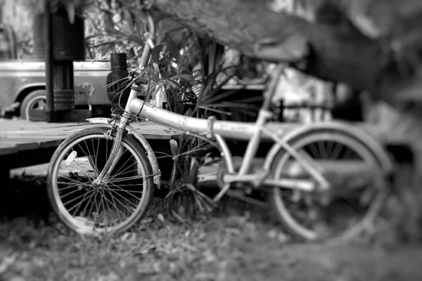 Antiguo Óxido Bicicleta Vintage — Foto de Stock