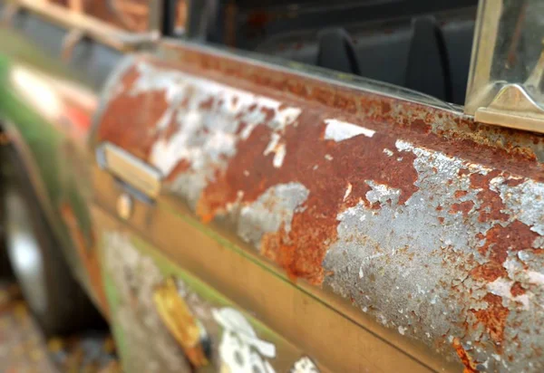 Viejo Coche Oxidado Vintage — Foto de Stock