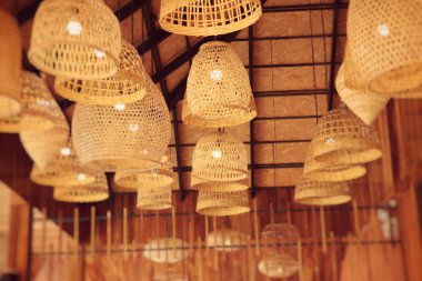 Güzel örgü bambu lamba