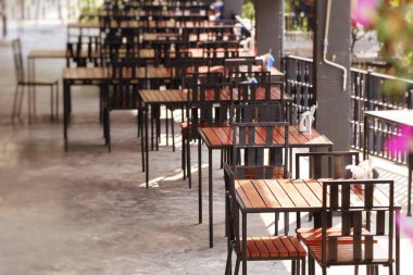 Masa ve sandalye restoranlarda