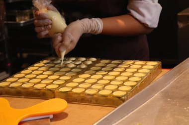 Tatlı çikolata yapma