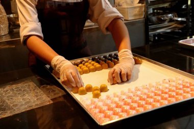 Tatlı çikolata yapma