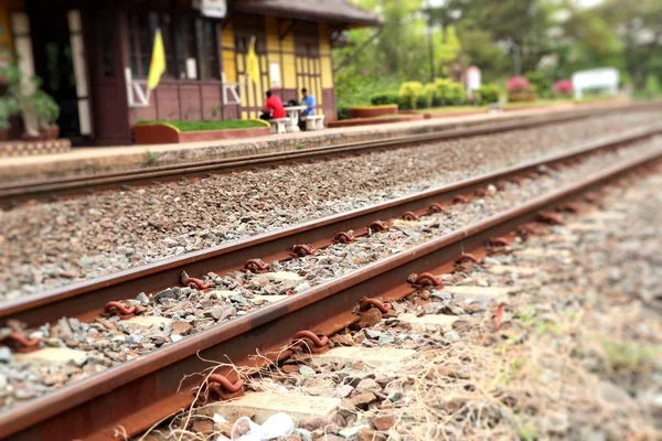 汽車の駅と鉄道 — ストック写真