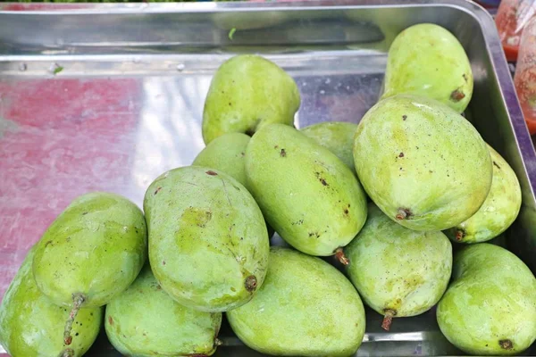 Mango fruit bij Street Food — Stockfoto