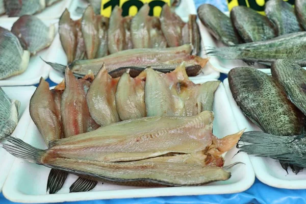 Dried fish at the market — Stock Photo, Image