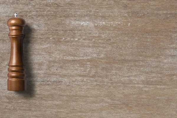 Karabiber öğütücüsü kopya alanı temiz zemin üzerine