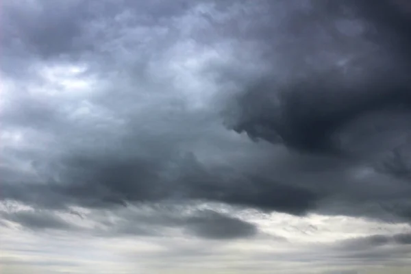 Dark Cloudy Sky Landscape — Stock Photo, Image